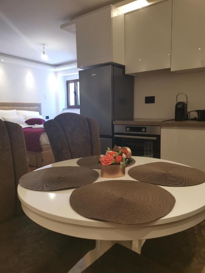 I&G Apartments コトル エクステリア 写真